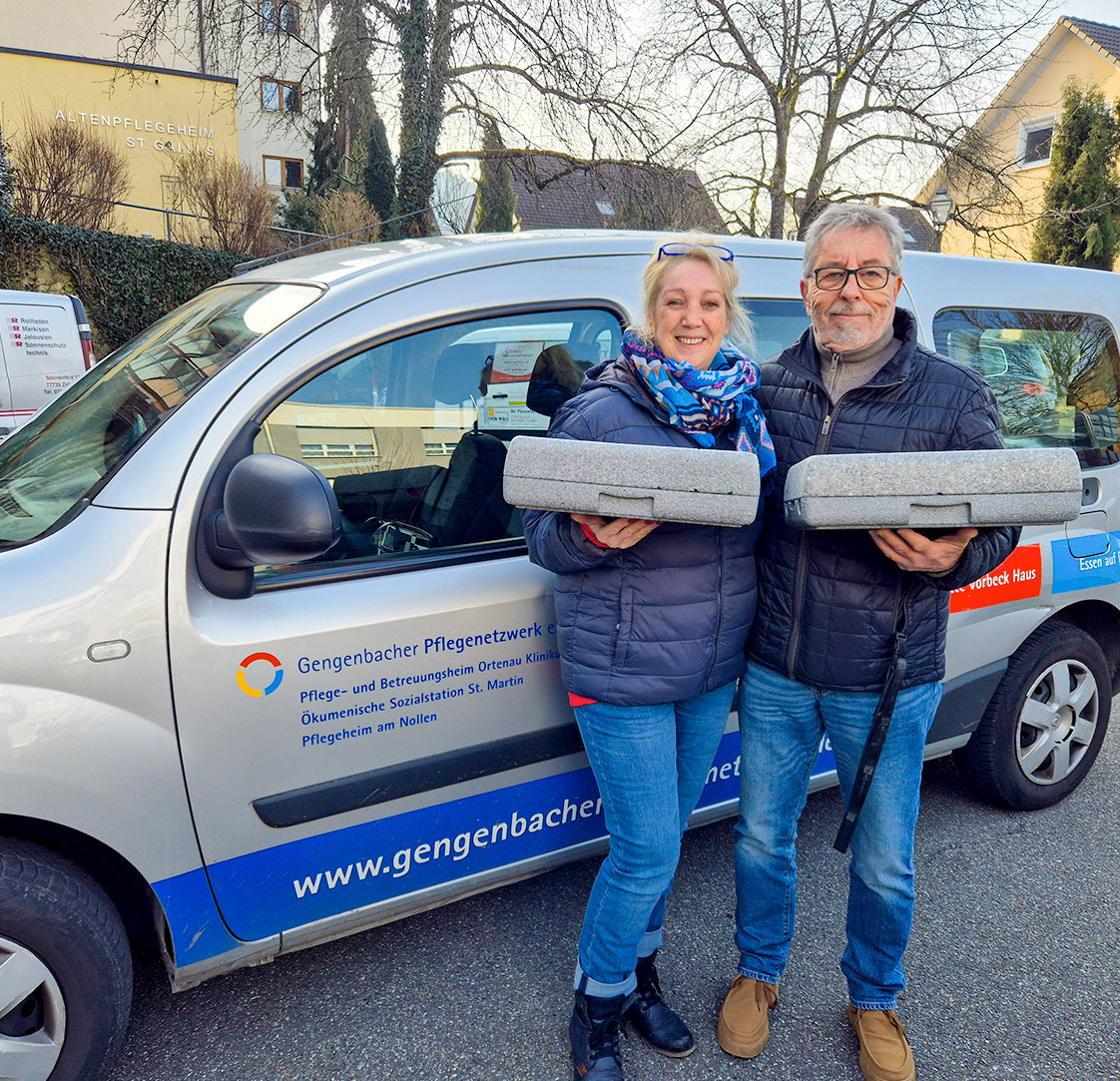 Katrin Sommer und Hanspeter Arlt vom Pflegenetzwerk.