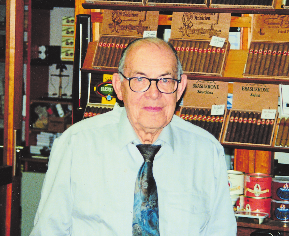 Herbert Rudolph im Laden an der Bahnhofstraße. Foto: Werk