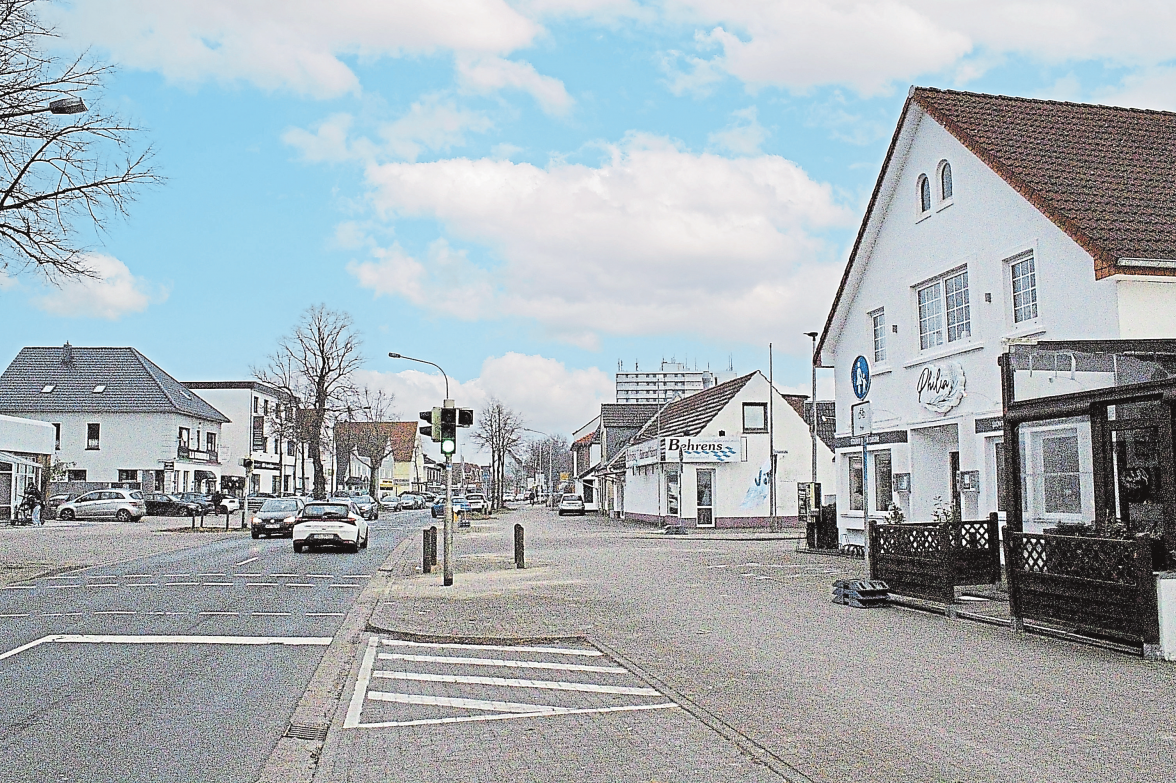 Weiter Richtung Osten kommt es zur Gabelung mit der Syker Straße. Davor gibt es auch einige kulinarische Angebote von guter Qualität. FOTO: DIETER FREESE