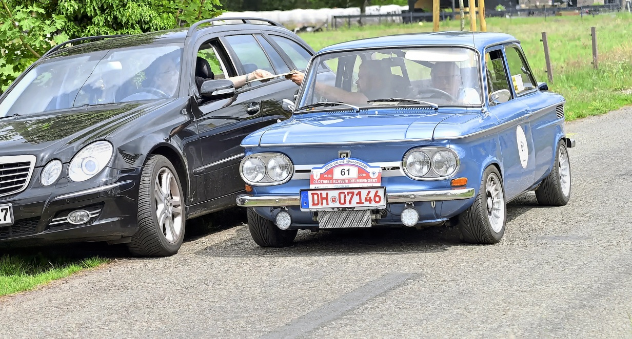 Im Vorjahr: Der NSU TT Baujahr 1969 von Joachim Böttcher aus Stuhr bei einer Stempelkontrolle. Foto: pv