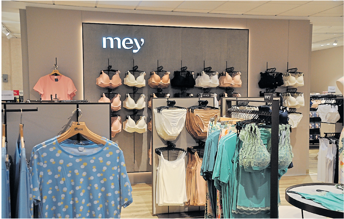 Auch in der Wäscheabteilung hat das Modehaus Schulte für neuen Glanz gesorgt.