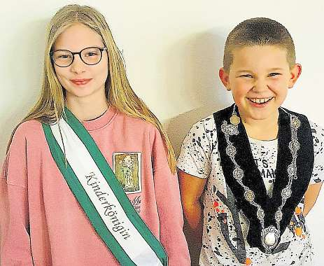 Das amtierende Kinderkönigspaar Johanna Wies und Lino Elias Zimmermann.