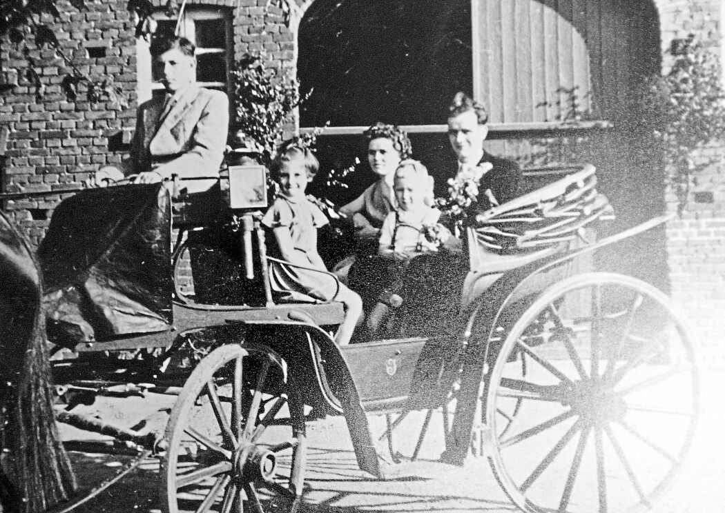 Der Anblick der königlichen Kutschen gehörte schon vor 100 Jahren zu den Festumzügen in Müschen dazu.