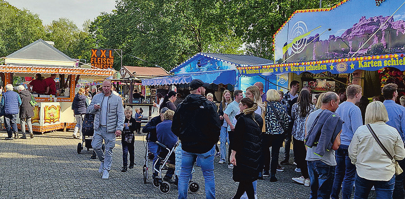 Kirmes, Party und Flohmarkt - der Esterweger Herbstmarkt hat für jeden etwas zu bieten. Foto: Gemeinde Esterwegen