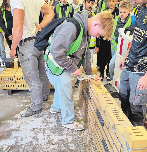 Besuch des BAU-ABC in Rostrup
