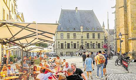 Das historische Rathaus am Marktplatz in Osnabrück. Foto: Sven Christian Finke-Ennen