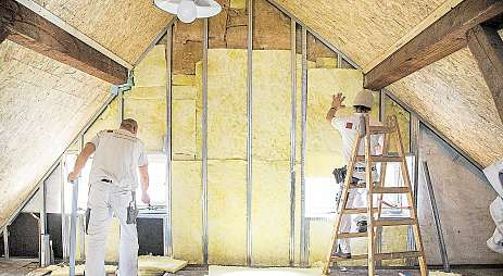 Eine gute Dämmung zahlt sich nicht nur finanziell aus, auch der Wohnkomfort wird erhöht. Foto: Kai Remmers/dpa-tmn