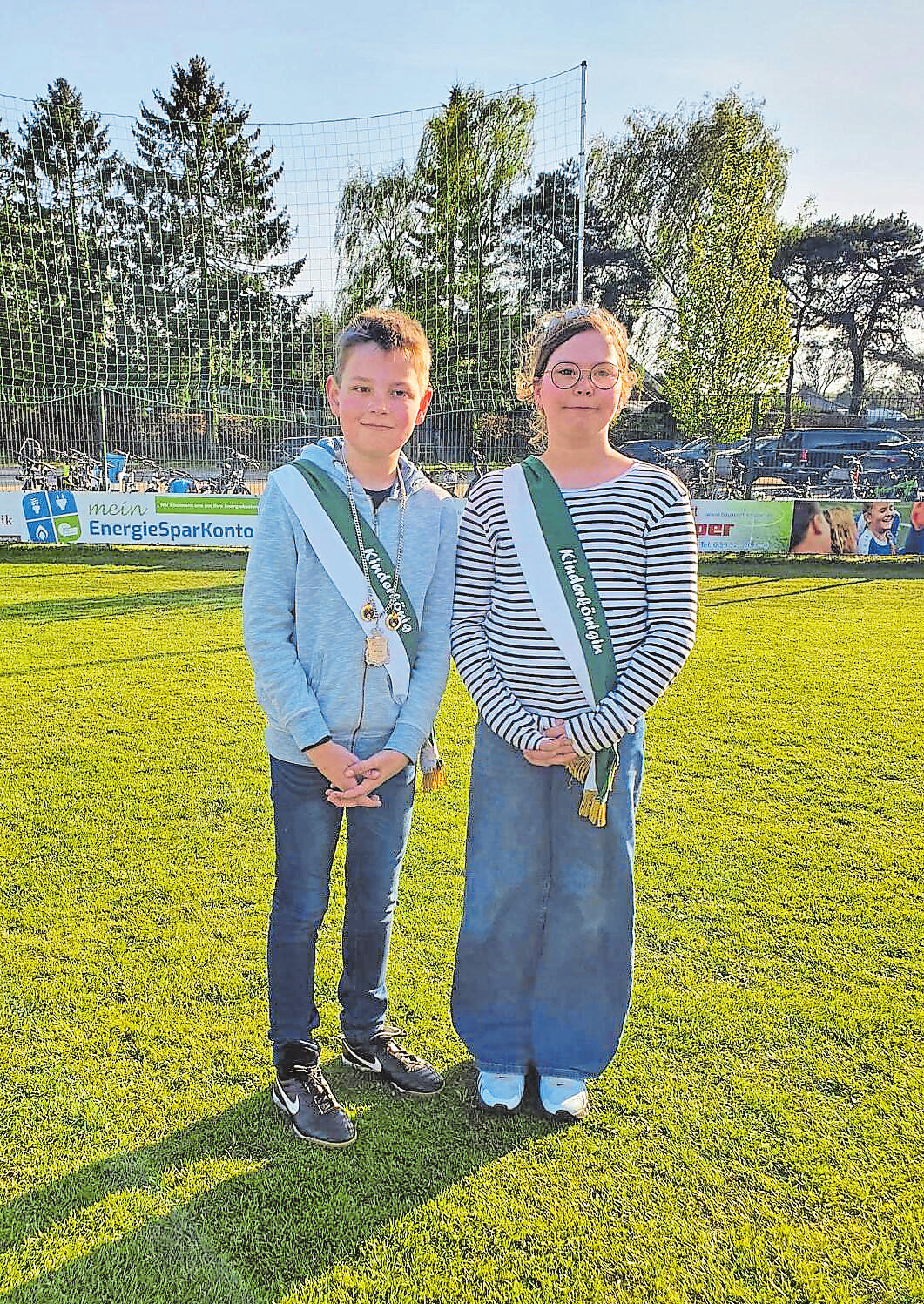 Der aktuelle Kinderkönig Julian Stevens mit seiner Königin Anna Lockhorn. Fotos: Schützenverein Spahnharrenstätte