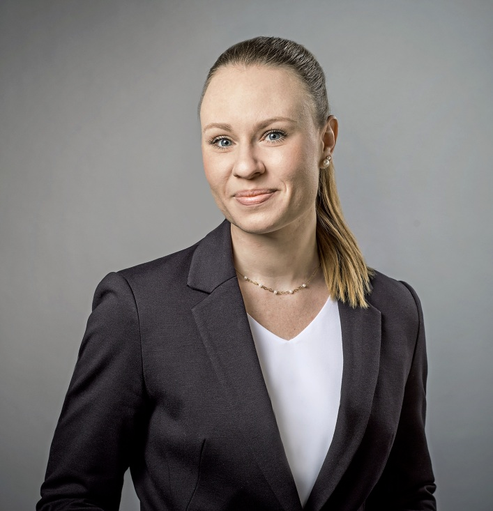 Nina Knostmann <br/>Assessorin <br/>Kanzlei Rechtsanwälte Rust