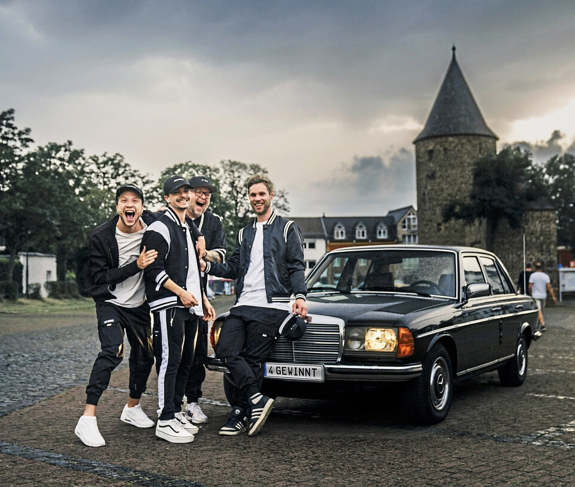 „Vier Gewinnt“ – die Fanta Vier Tribute Band spielt am Samstagabend beim Stadtfest. Foto: Lucas Guenzel