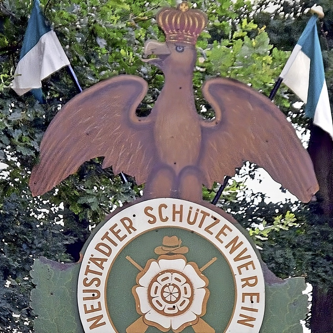 Den Adler gilt es zu treffen.
