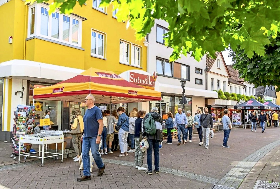 Die Geschäfte bieten Artikel aus zahlreichen Bereichen an, zum Beispiel Büche. Foto: Werbegemeinschaft Melle City