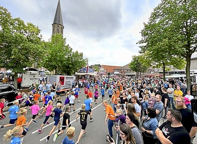 Der Kirmeslauf bildet den sportlichen Auftakt zur Kirmes in Neuenkirchen. Fotos: Samtgemeinde Neuenkirchen