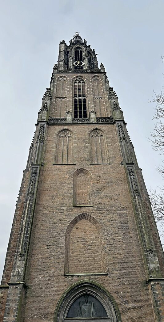 98 Meter hoch ist der „Lange Jan“.