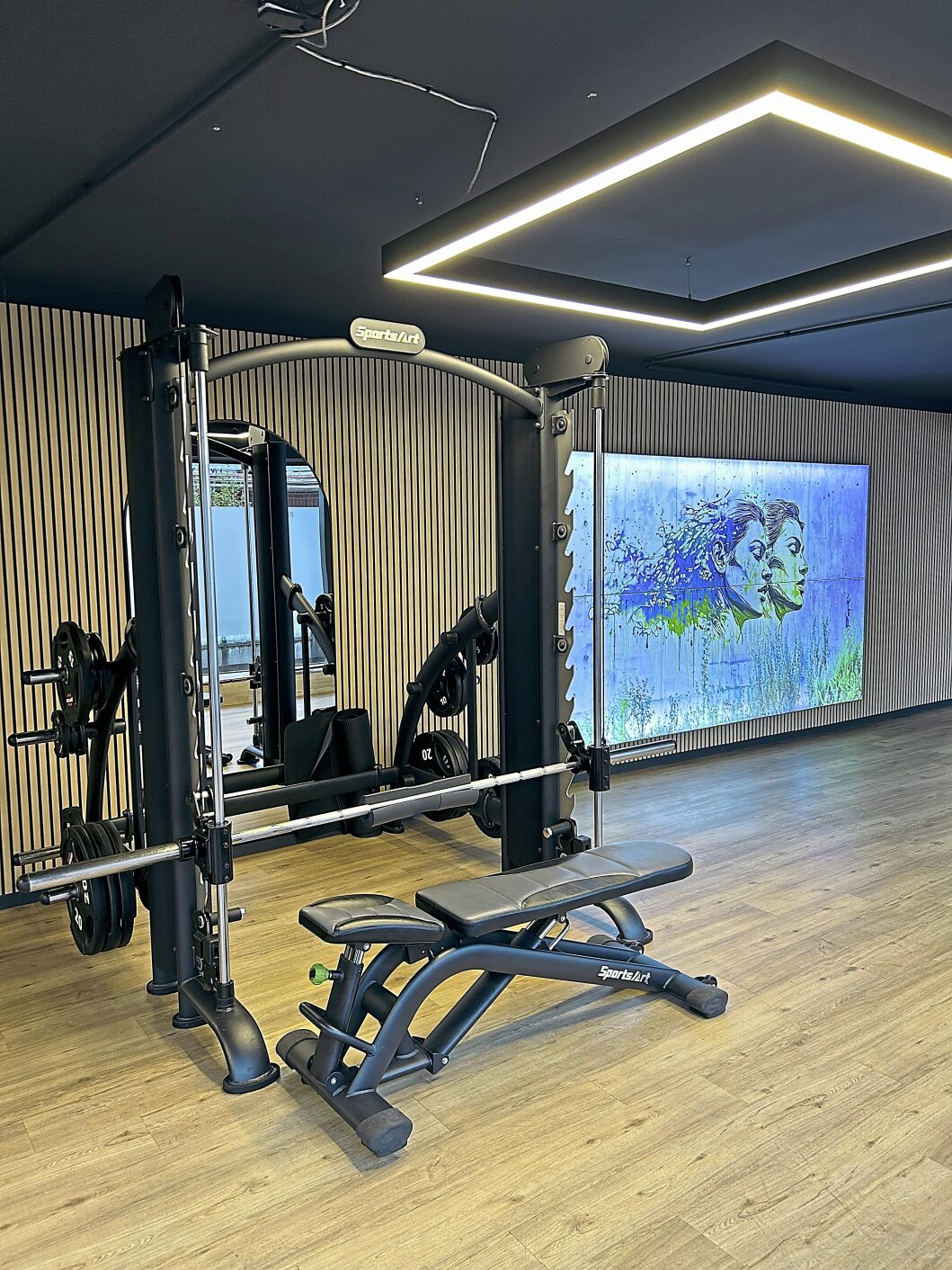 Weitere marktführende Geräte, wie Sportsart, Taurus & Titanium Strength.