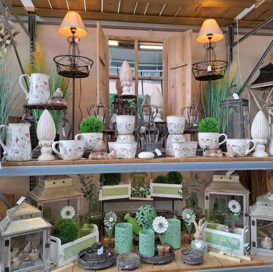 Der Frühling ist überall im Gartencenter präsent.