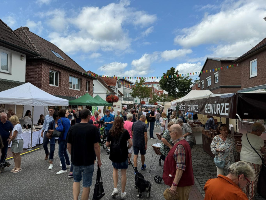 Straßenmarkt. BILD: Bad Zwischenahner Woche e.V.