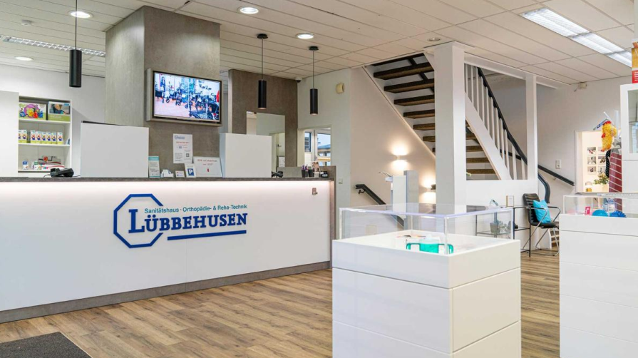 Sehr einladend ist das Sanitätshaus Lübbehusen an der Ofener Straße in Oldenburg. Bild: Lübbehusen