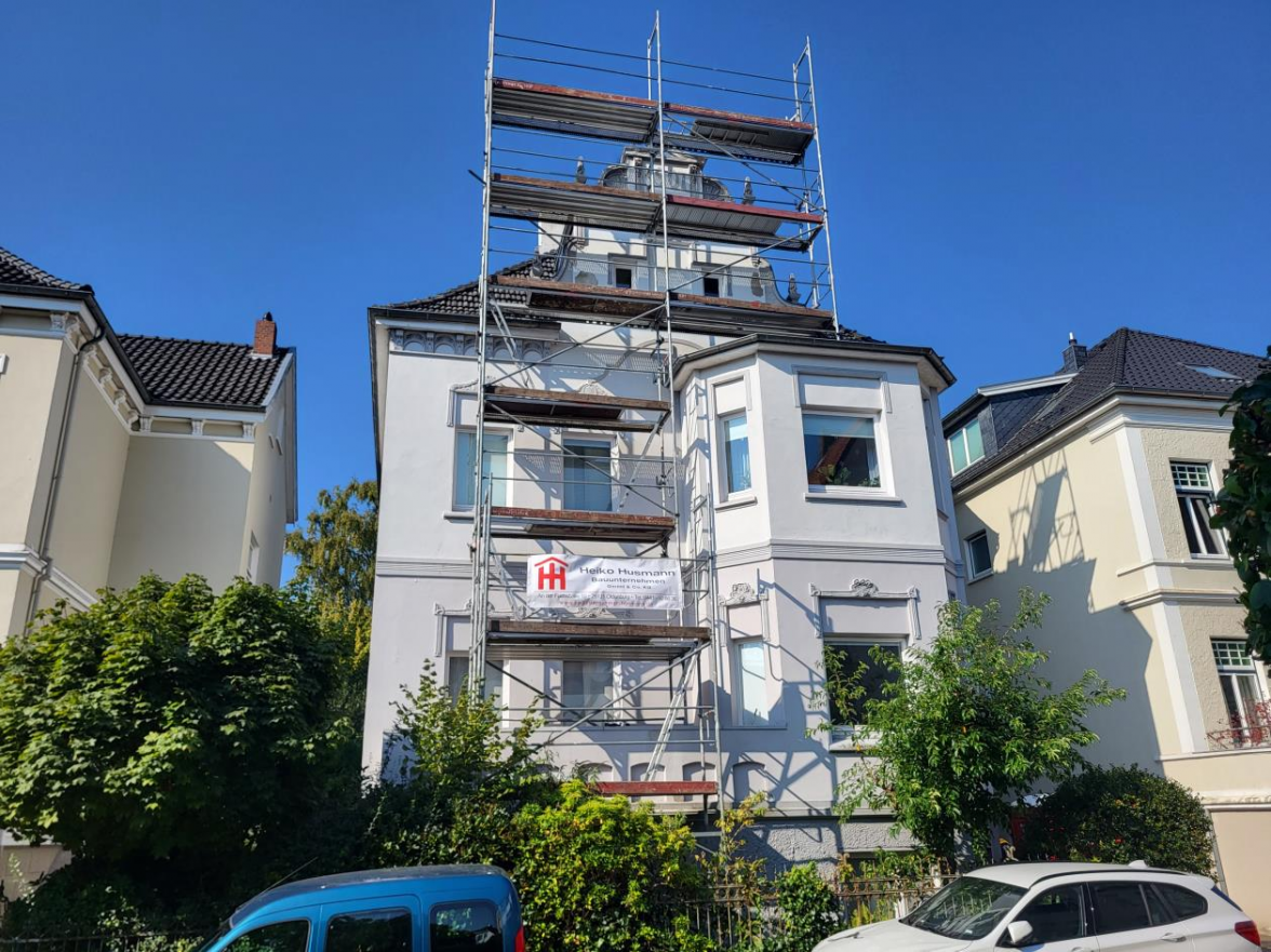 Eine ansprechende Fassade ist die perfekte Visitenkarte eines Hauses. Bild: Jülisch