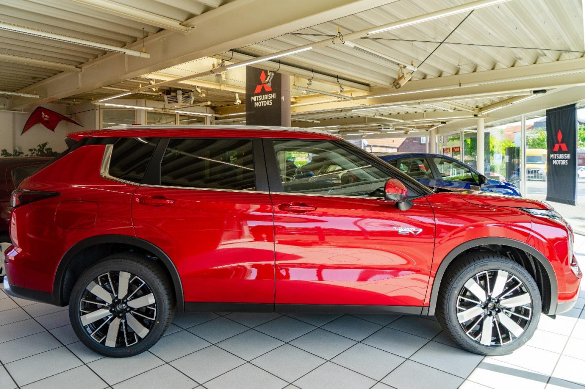 Den SUV gibt es in verschiedenen Ausstattungslinien und Farben. BILD: Nicole Frischlich