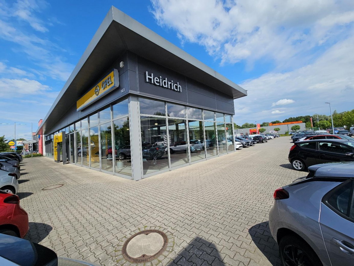 Das Autohaus Heidrich gibt es seit 62 Jahren. Bild: Melanie Jülisch