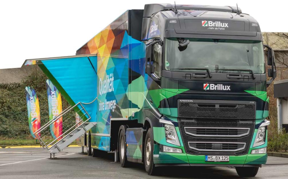 Ein besonderes Highlight: Bei Heinks ist am Tag der offenen Tür in Upgant-Schott der Showtruck der Firma Brillux zu Gast. BILD: Brillux