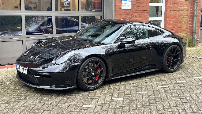 Der Porsche Club Ostfriesland e.V. wird seine Sportwagen ausstellen. BILD: HWK