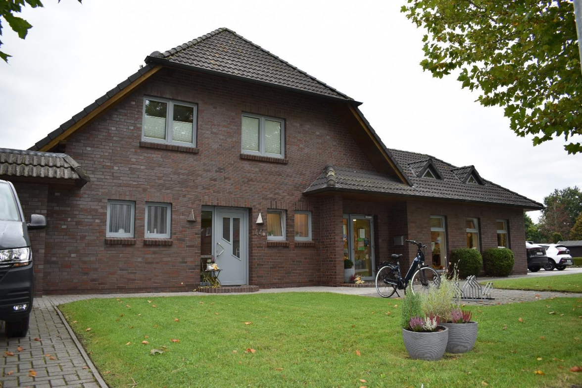 Der Salon„ Krehaartiv“ ist an der Jeverschen Straße 44 in Hohenkirchen zu finden. BILD: Frank Brüling