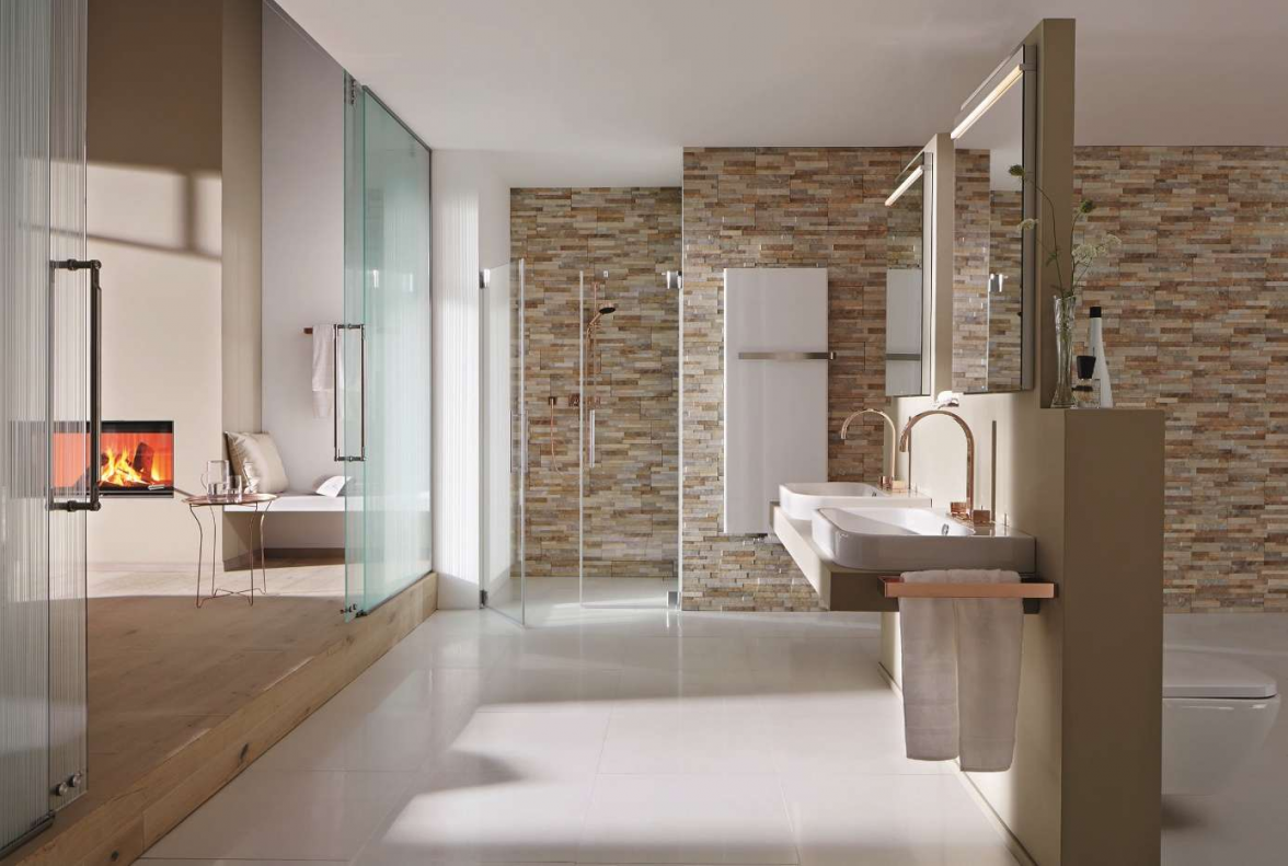 Die PASA Pendeltür, die nach innen und außen öffnet, ist ideal für viele Badezimmer. BILD: Kermi Duschdesign GmbH/akz-o