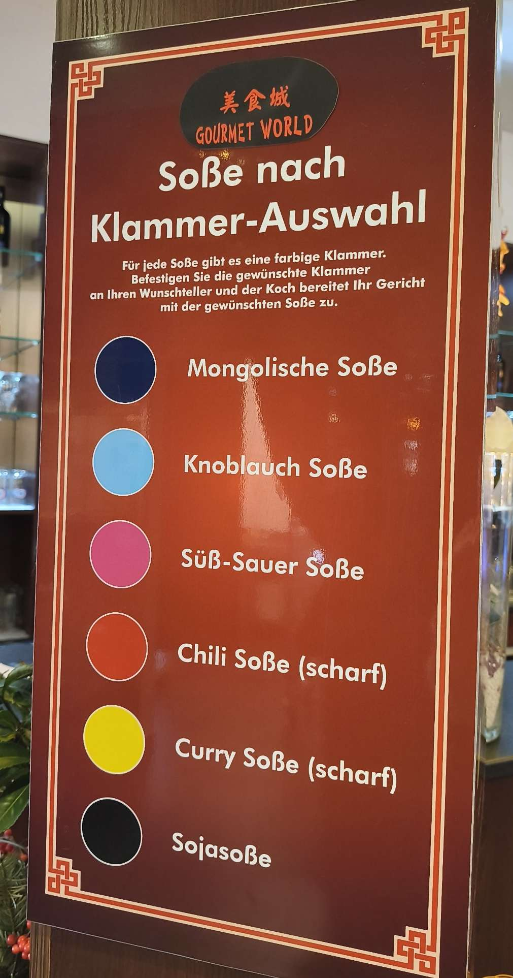 Beim Teppan Yaki können die Gäste ihr Essen ganz individuell zusammenstellen inklusive der Soßen. BILD: Heike Goyert