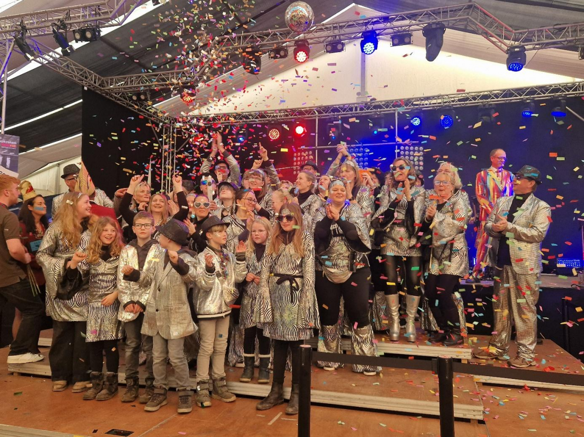 Auch 2026 werden die Gewinner des Umzugs beim Frühschoppen in Ganderkesee ausgezeichnet. Bild: NWZ-Archiv