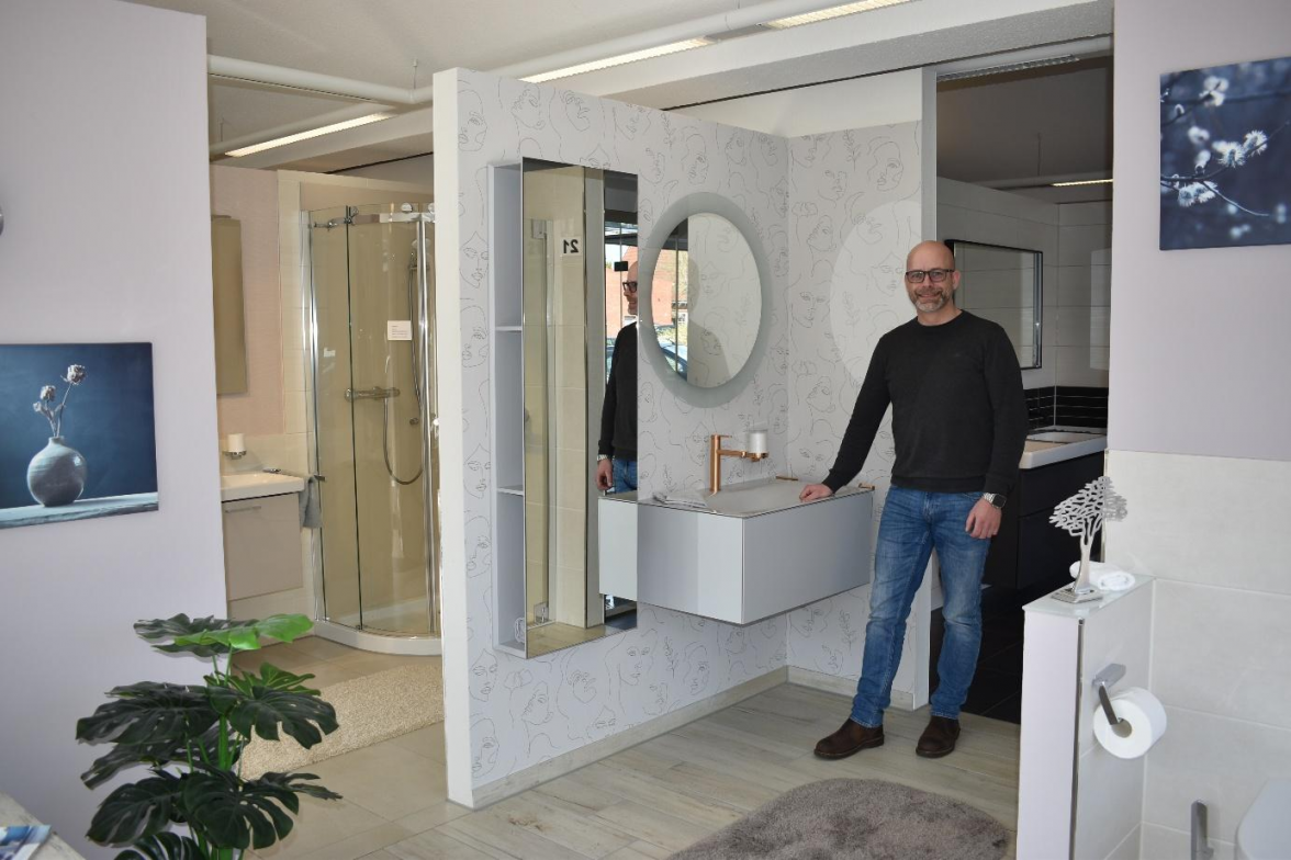 Die Firma Gerhard Fisser öffnet zu den „Schnuppertagen“ auch ihre Badausstellung. Bild: Frank Brüling