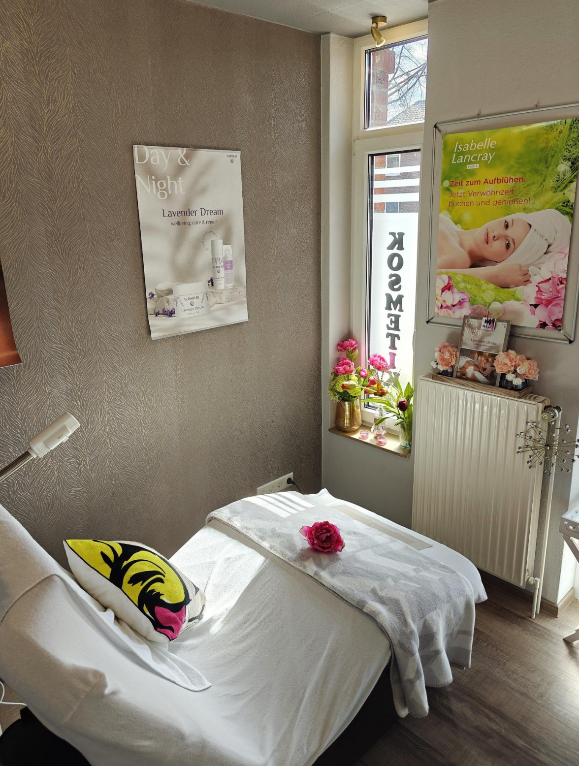 Das Kosmetikstudio bietet eine angenehme Atmosphäre. Bild: Kerstin Berndt
