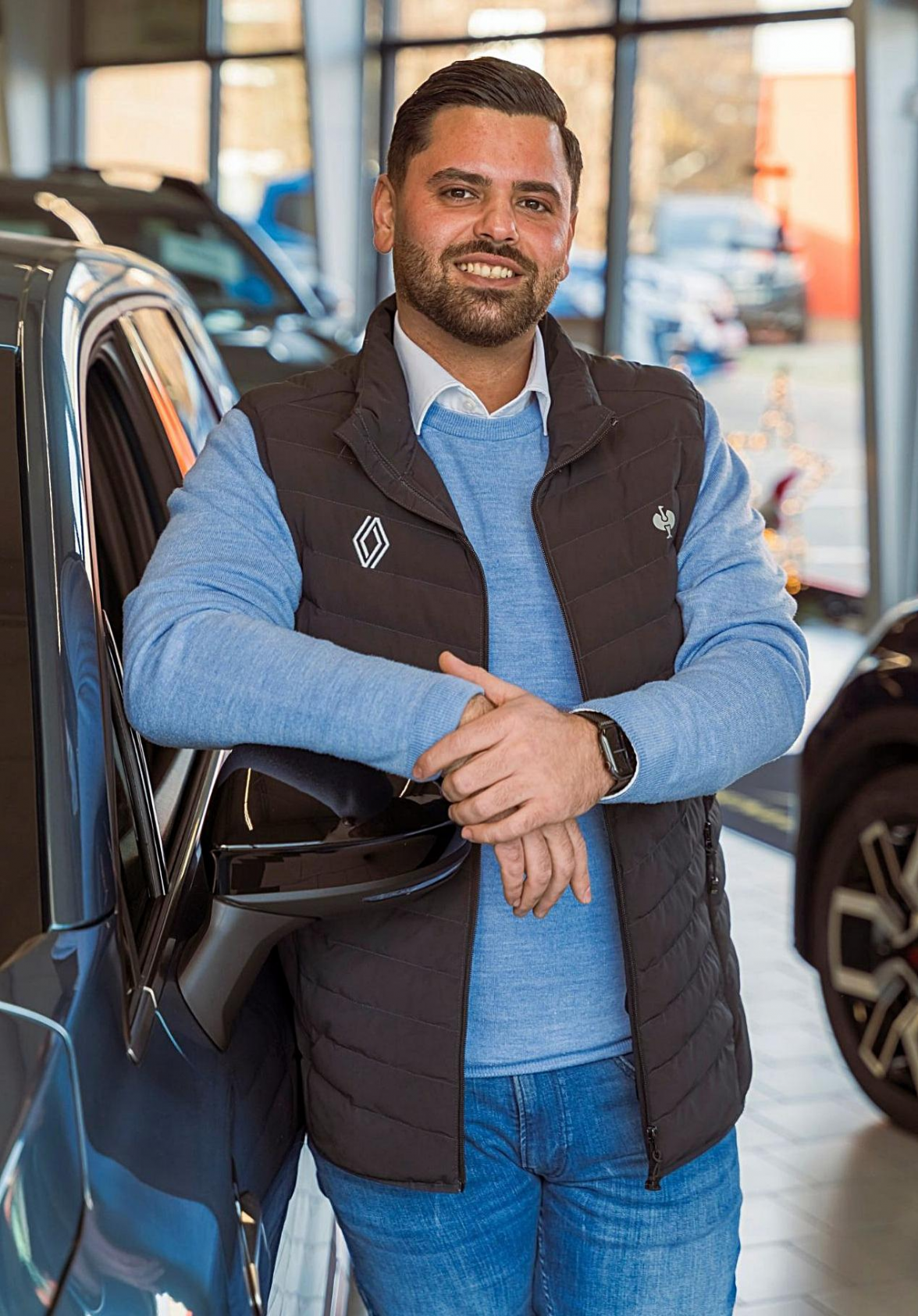 Kfz-Technikermeiser Ahmad Hamza ist seit Jahresbeginn Inhaber und Geschäftsführer des renommierten Autohauses Breipohl in Elsfleth.   Bild: privat