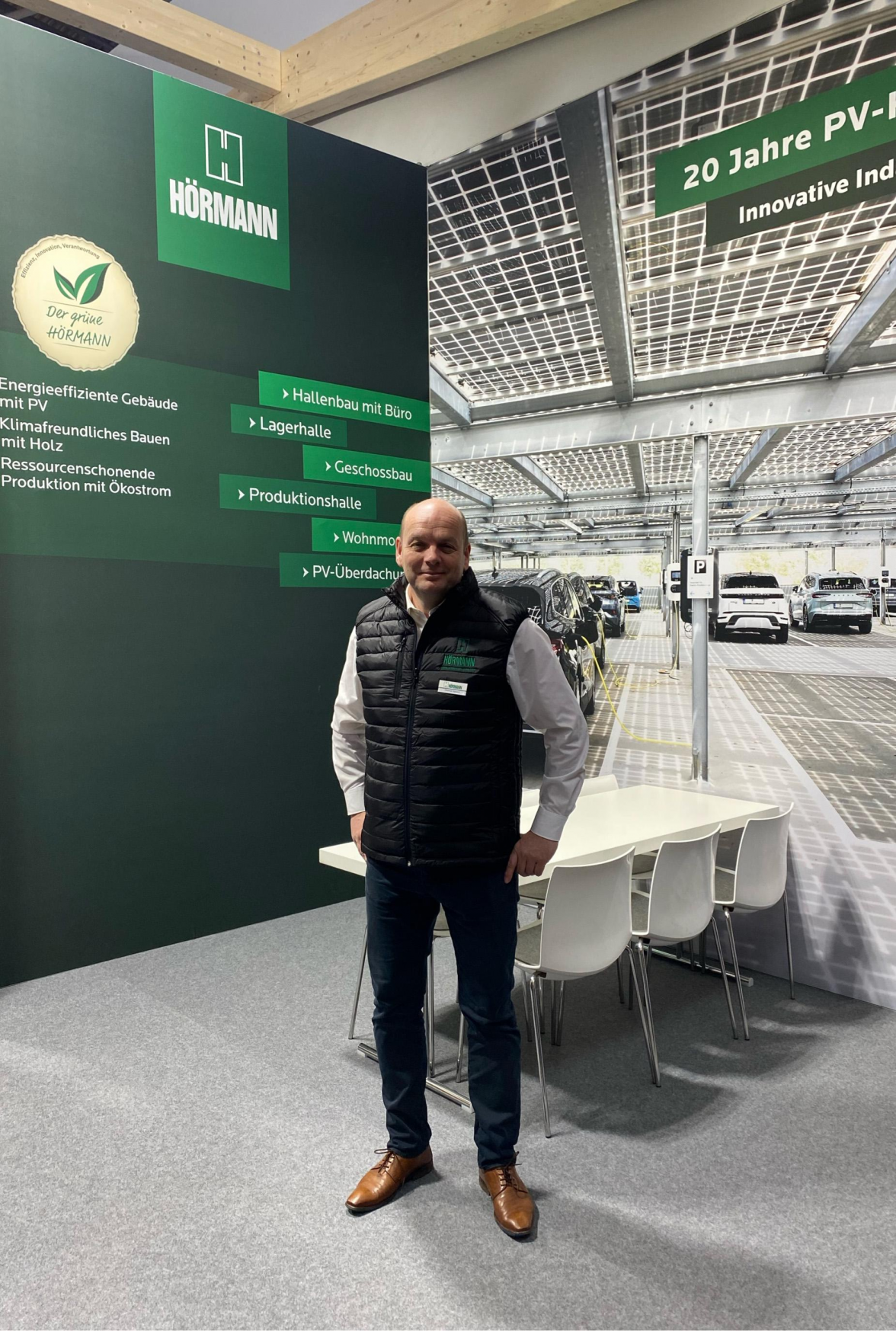 Moderne und energetische Bauweise kennzeichnet die Gebäude der neuen Niederlassung im Gewerbegebiet Nord-West. BILD: Hörmann