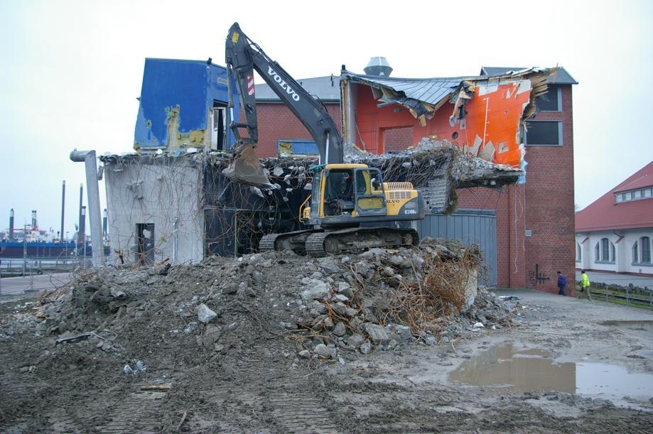 Es war im wahrsten Sinne des Wortes ein steiniger Weg vom ehemaligen Torpedolager bis zum „TheOs“ und „,CaOs“. BILD: Thorsten Soltau/Archiv