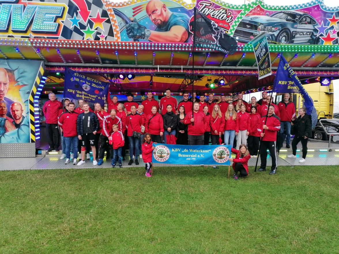 Der KBV „De Waterkant“ feiert in diesem Jahr auch sein 120-jähriges Bestehen. Bilder: KBV