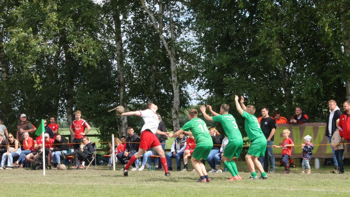 Der 94. Schleuderball-Plakettenspieltag steht am 2. August an. Bild: Wolfgang Böning