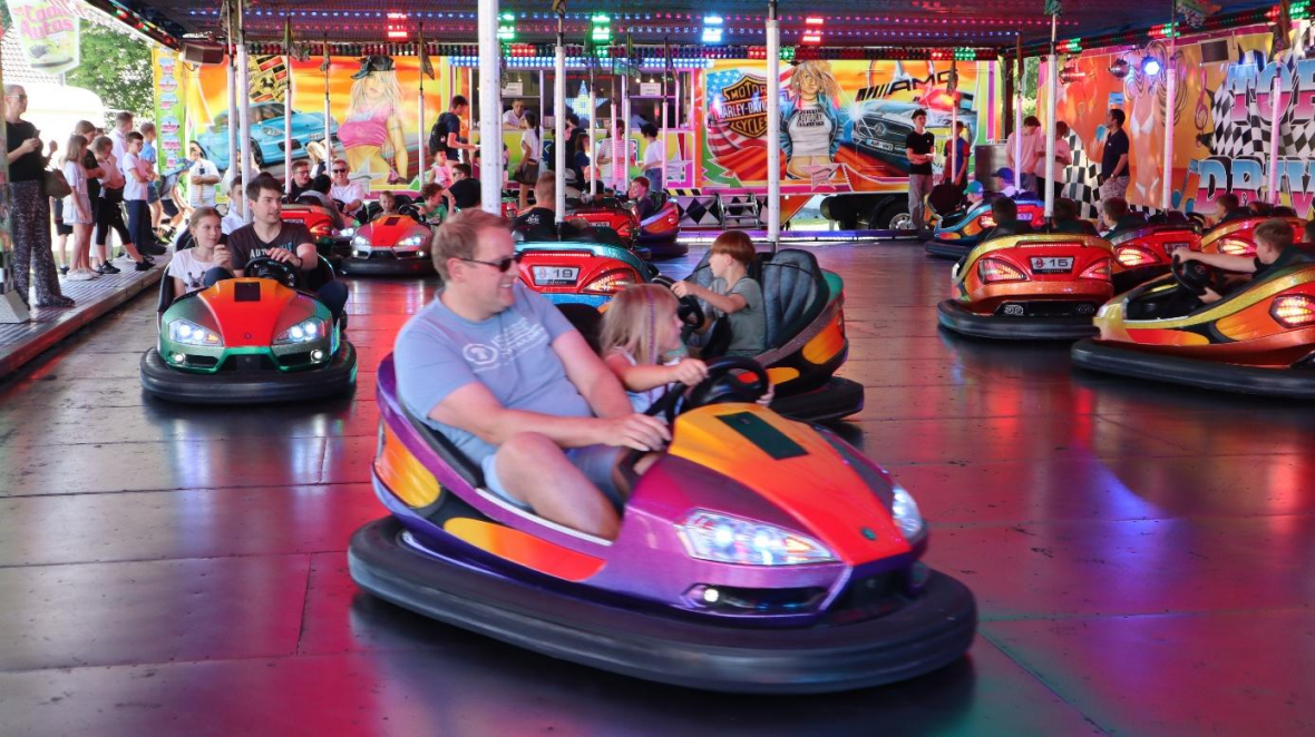 Ein beliebtes Ziel auf dem Schützenfest ist nach wie vor der Autoscooter. Bild: Wolfgang Wittig