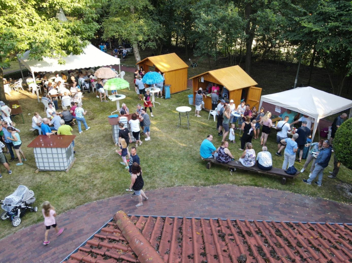 Der Waldpark bietet den perfekten Rahmen für das Sommerfest. Bild: Veranstalter