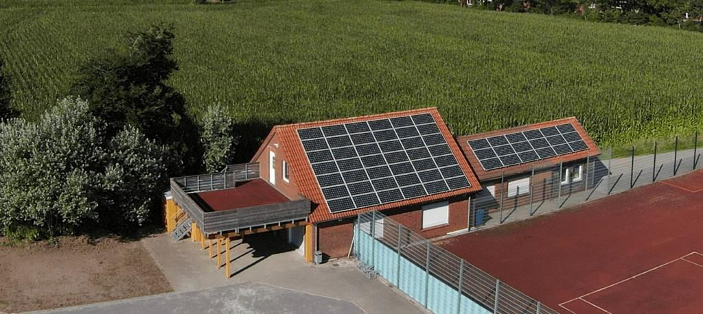 Gefeiert wird am und im Vereinsheim in Westerholt. Bild: TuS Holtriem