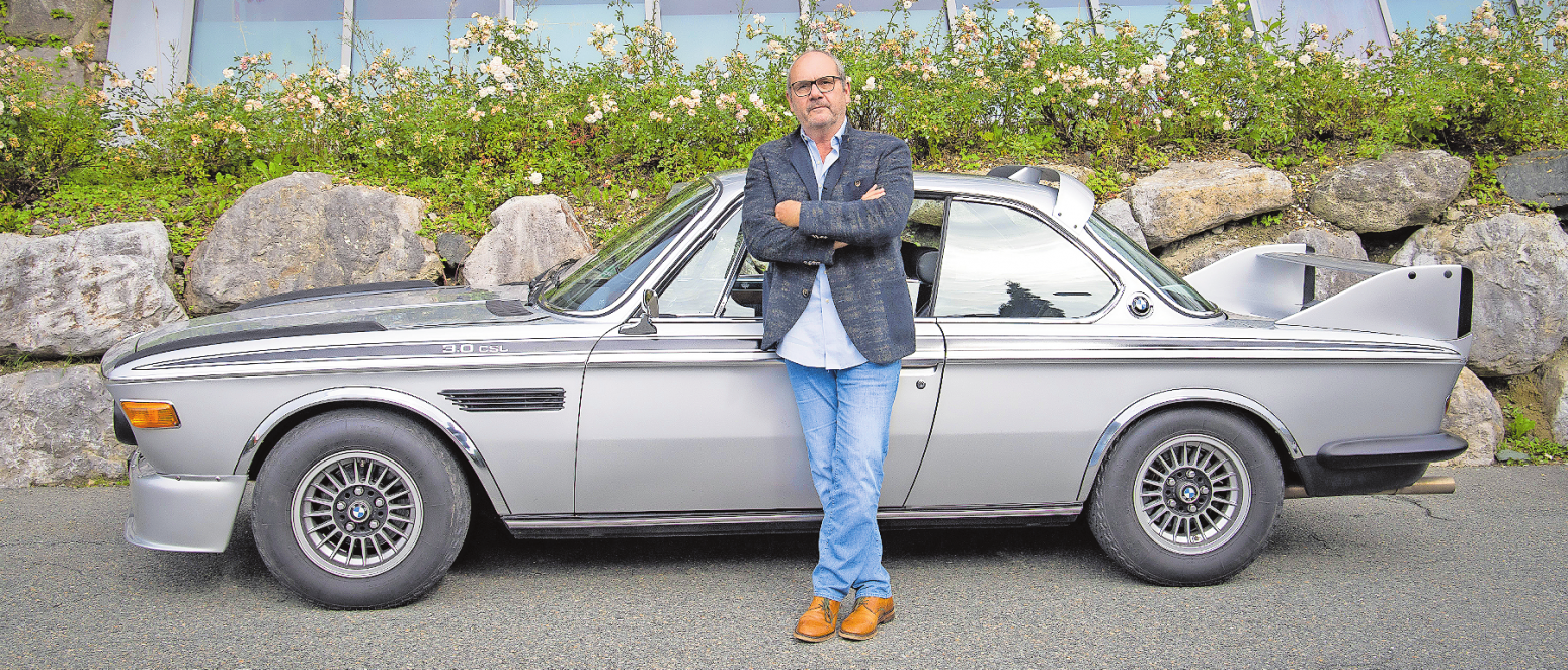 Durfte das Batmobil von BMW fahren: Unser Autor Rudolf Bögel.