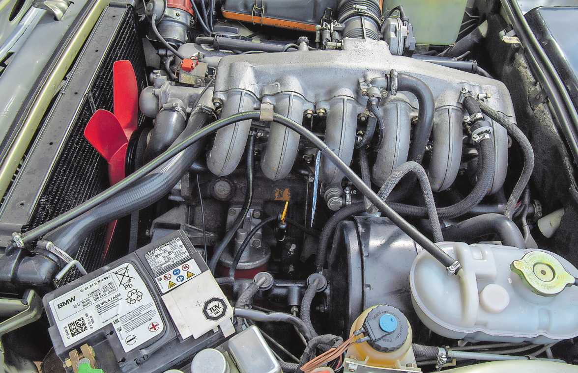 206 PS lieferte der Reihen-Sechszylinder von BMW im CSL ab.
