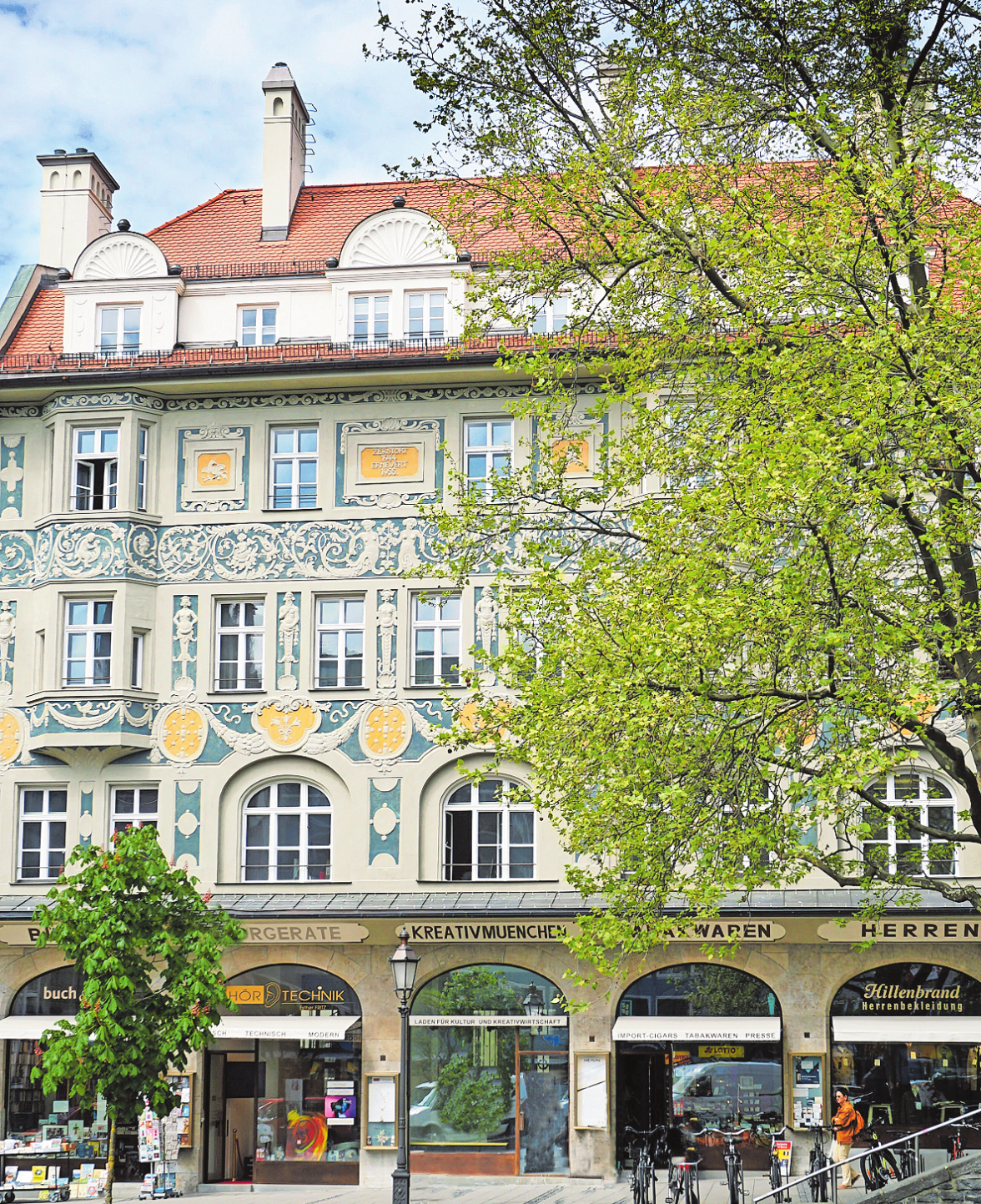 DAS RUFFINIHAUS IST ORT DES GEMEINSAMEN KULTUR- UND KREATIVWIRTSCHAFTLICHEN ARBEITENS IM HERZEN VON MÜNCHEN. FOTO: MARIE JULIE LÖRCH