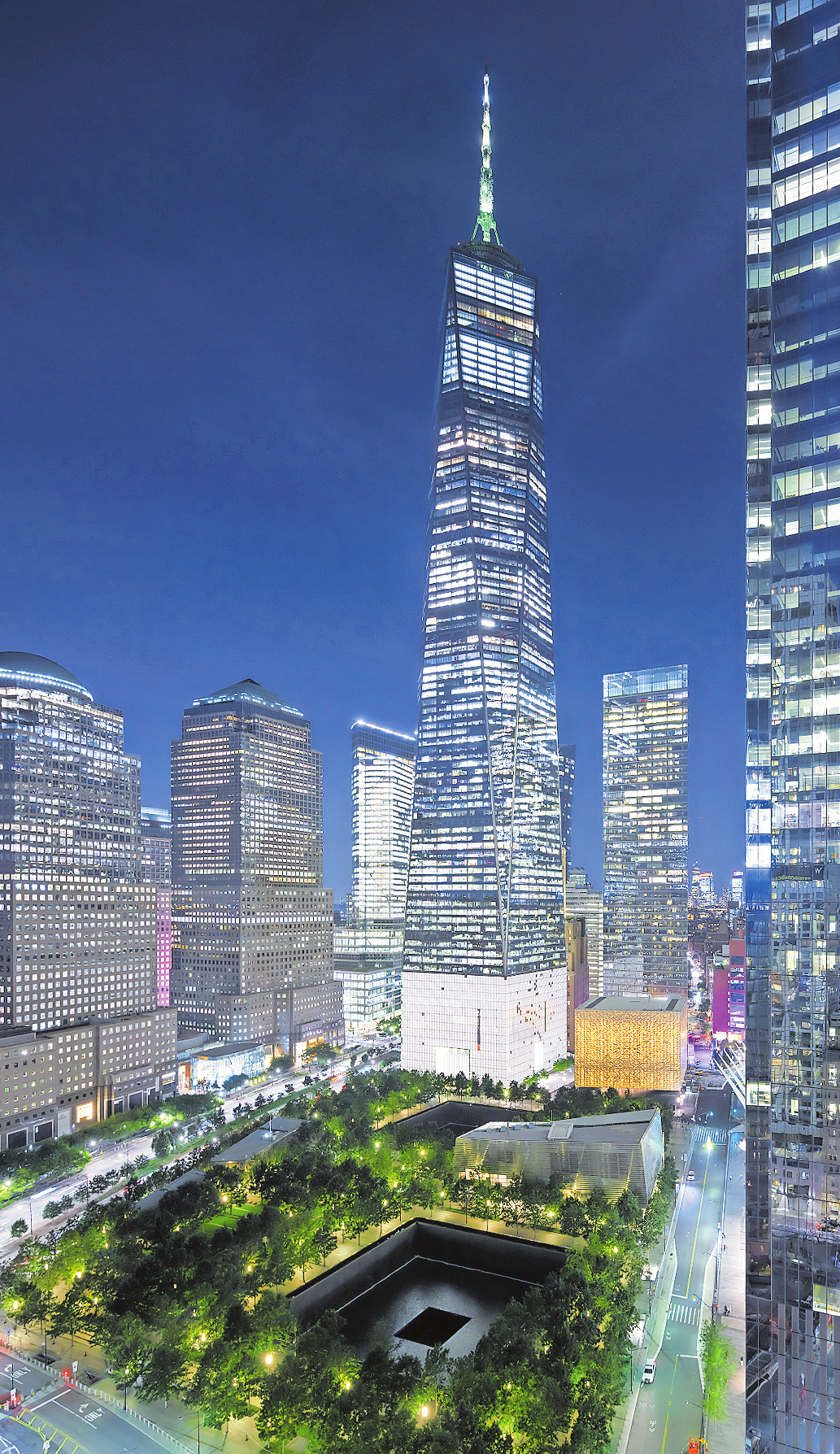 MIT DEM PAC NYC IST DIE NEUGESTALTUNG DES WORLD TRADE AREALS ABGESCHLOSSEN. FOTOS: REX