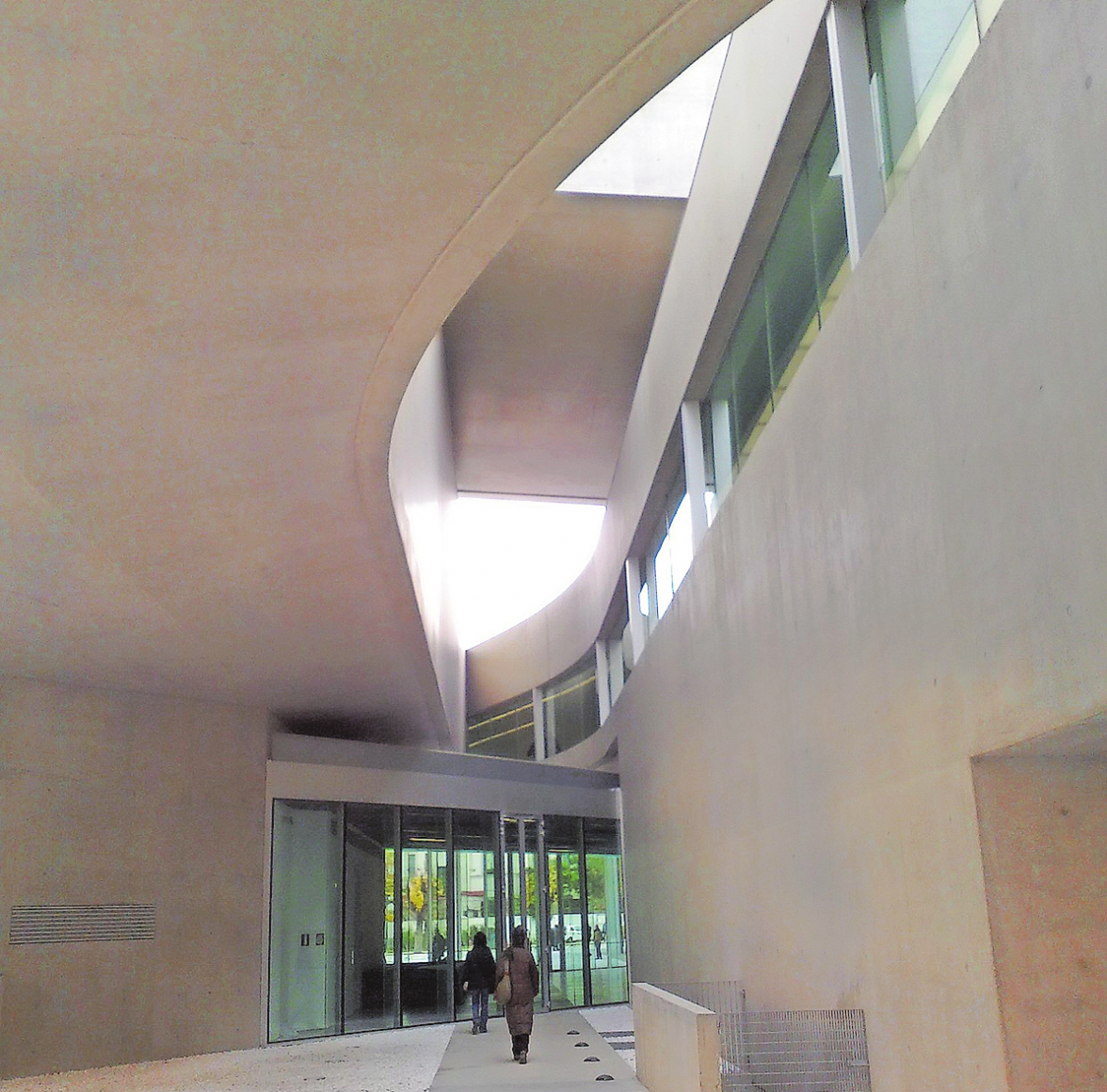 Natürliches Tageslicht durchflutet die Räume und soll die Kunstwerke möglichst in natürlichen Farben präsentieren. Foto: Pixabay