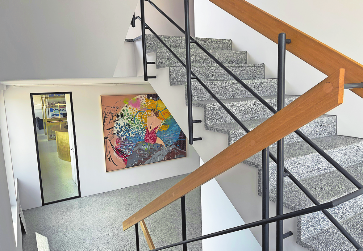 Für Treppen werden häufig Terrazzo-Platten verwendet. Foto: Viamaterial