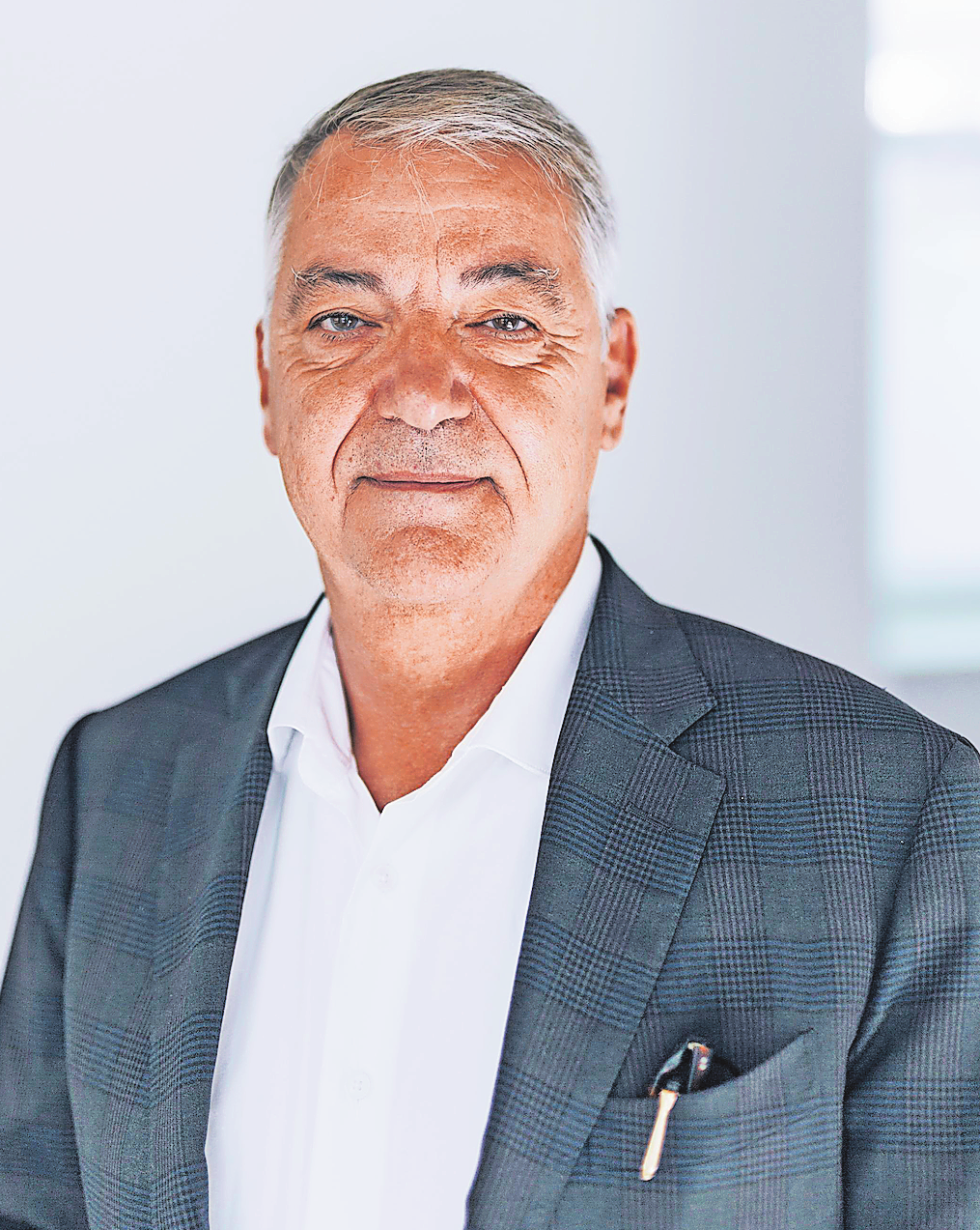 MAK-DIREKTOR MATTHIAS WAGNER KIST GESELLSCHAFTER UND WEGBEREITER DER BEWERBUNG ZUR WORLD DESIGN CAPITAL 2026. FOTO: BEN KUHLMANN