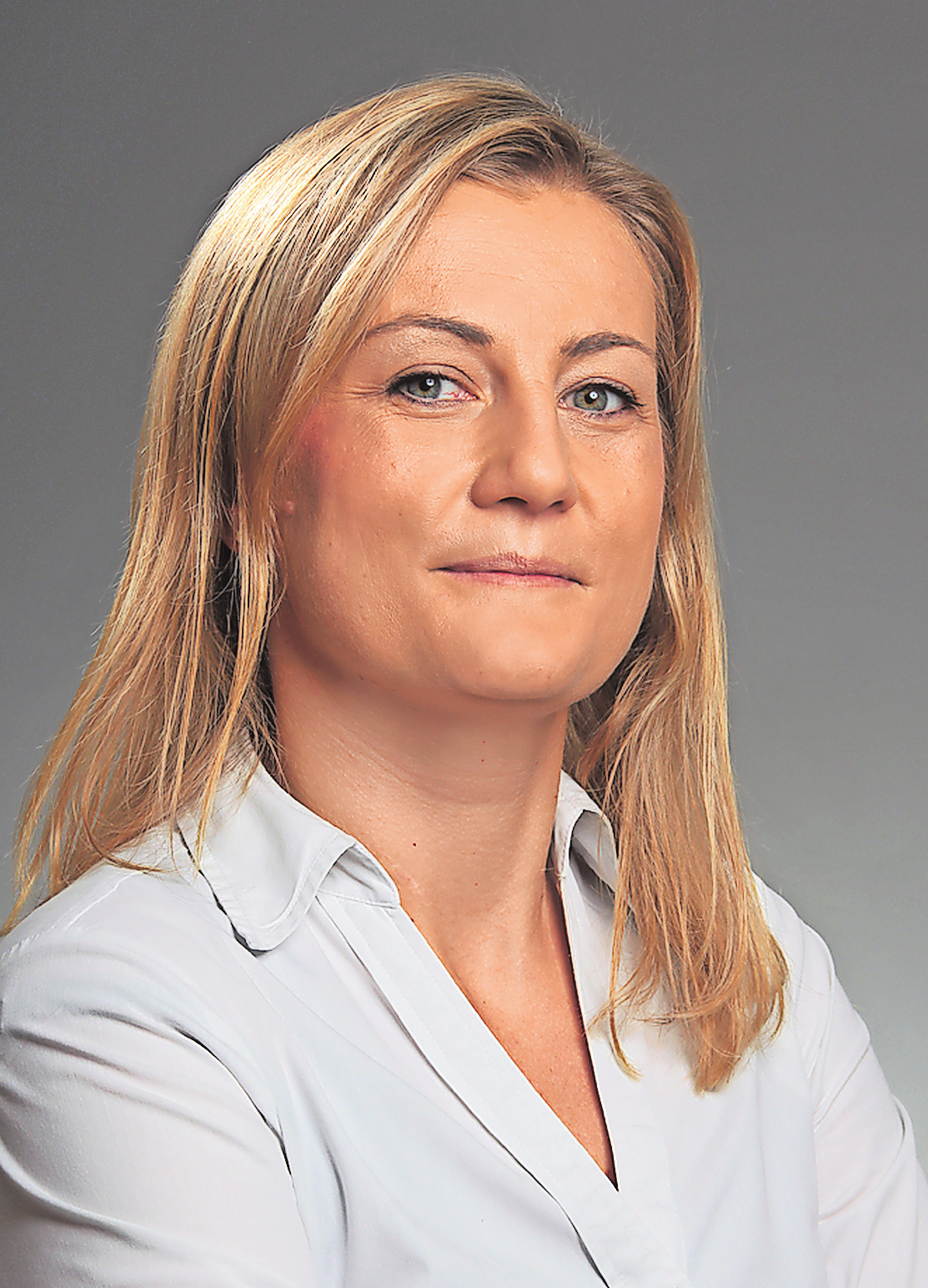 Dr. Andrea Rabenstein ist Fachärztin für Psychiatrie und Psychotherapie sowie Suchtmedizin und arbeitet ebenfalls in der Spezialambulanz für Tabakabhängigkeit am LMU Klinikum München. Sie kennt gleichfalls die fatalen Folgen des Konsums neuer Nikotinprodukte.    Fotos: LMU Klinikum München