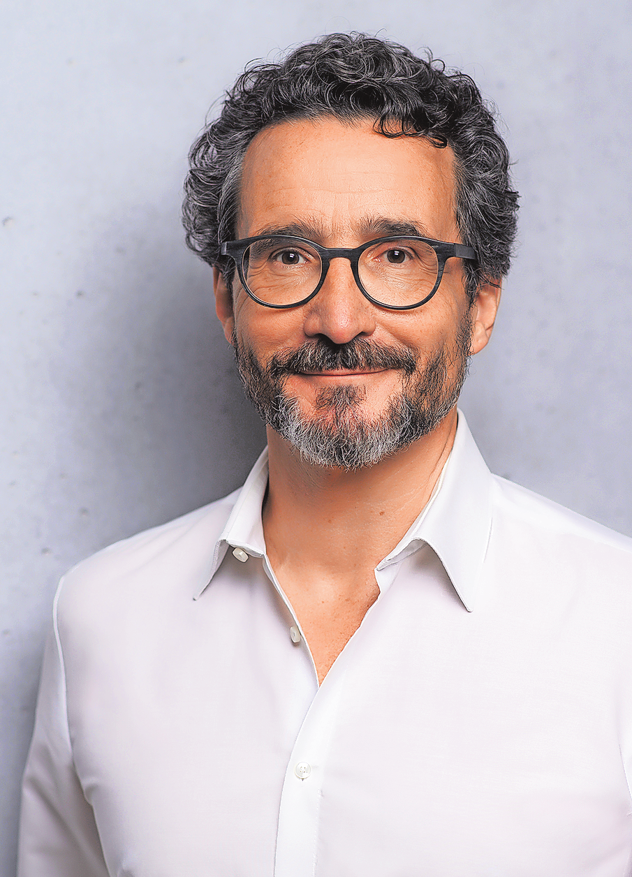 Professor Clemens Cohen ist Internist mit den Schwerpunkten Nephrologie und Rheumatologie sowie Chefarzt der Klinik für Nephrologie, Endokrinologie, Diabetologie, Angiologie und Rheumatologie der München Klinik Neuperlach, an deren Ausrichtung zur Schwerpunktklinik er maßgeblich mitgewirkt hat.    Foto: München Klinik
